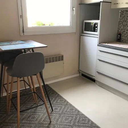 Entier 30 M2, Tramway Saint-florent, Parking Prive Gratuit Apartment *